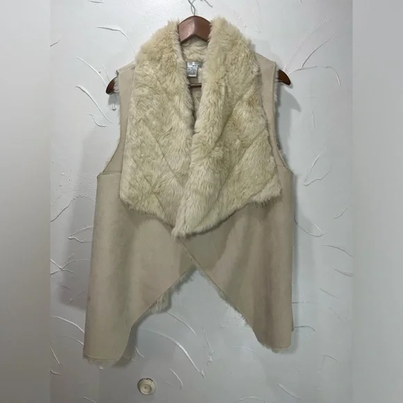 WD NY Faux Suede & Fur Vest Cream & Tan SZ L - Picture 2 of 10